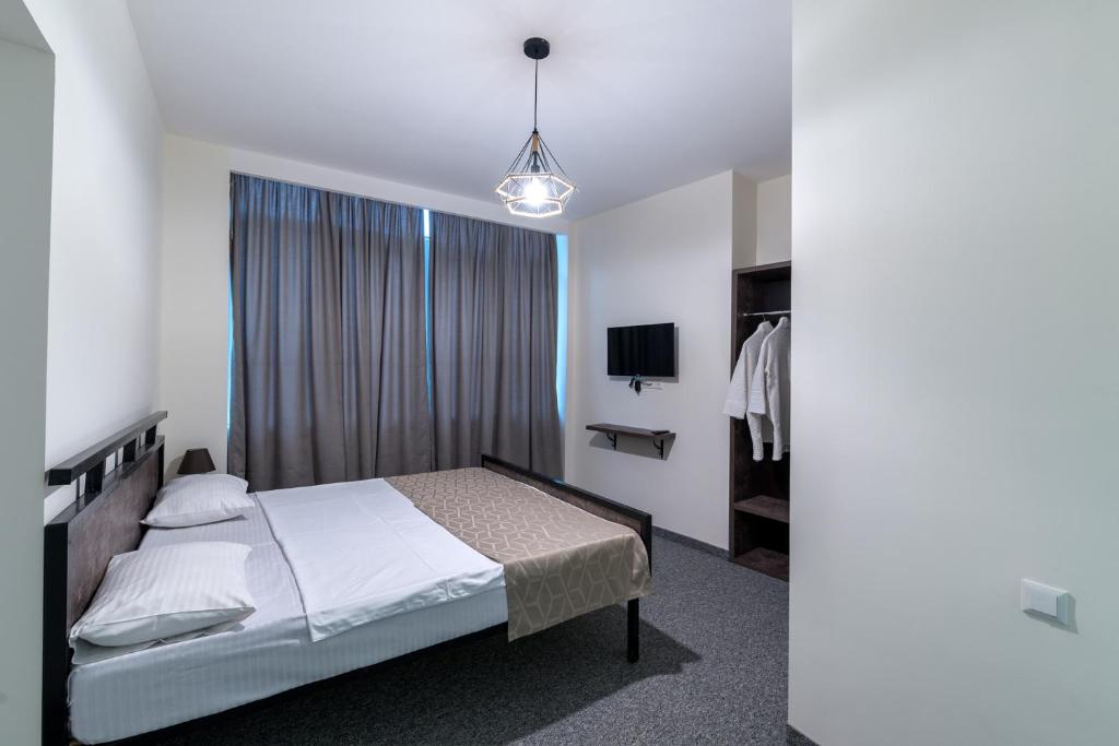 Hotel Opinion room 6